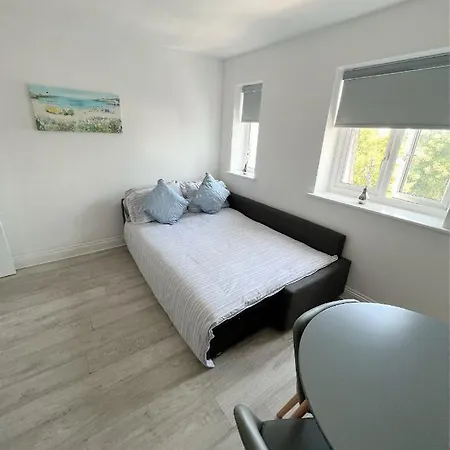 Flat 12 Palm Court Apartment Bournemouth Exterior photo